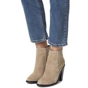 Joie Cloee Gesso // Tan Suede Bootie